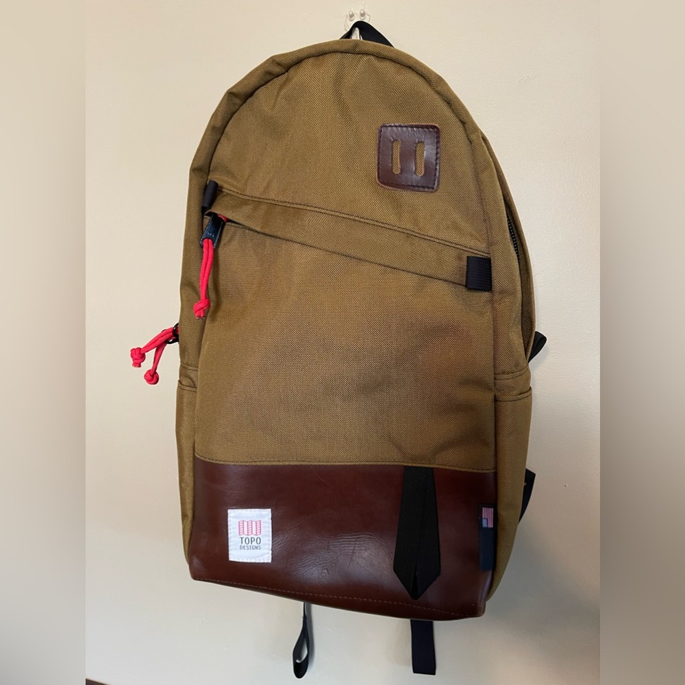 Topo design classic Daypack